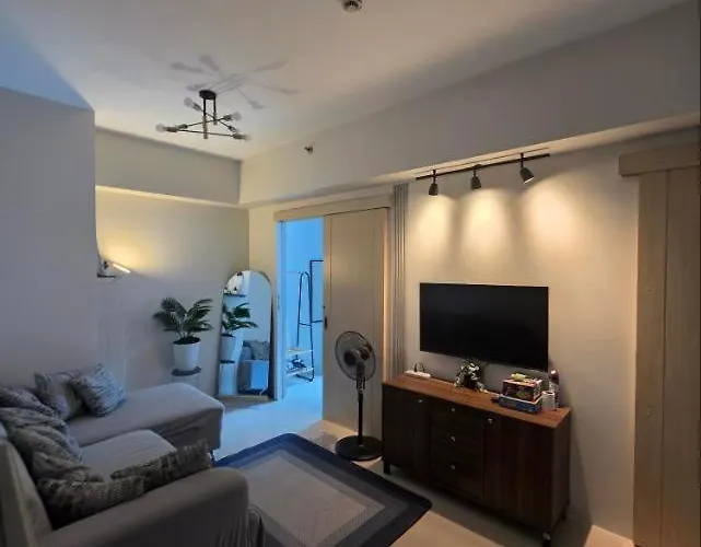 6G Manor