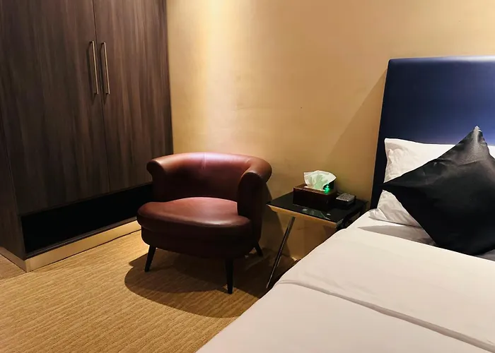 Studio Unit - Black Cat Studio - Santorini Hotel - Sta Lucia Mall Cainta Rizal