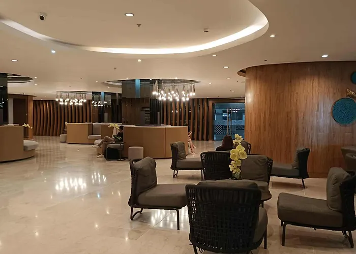 Shore 2 Residences