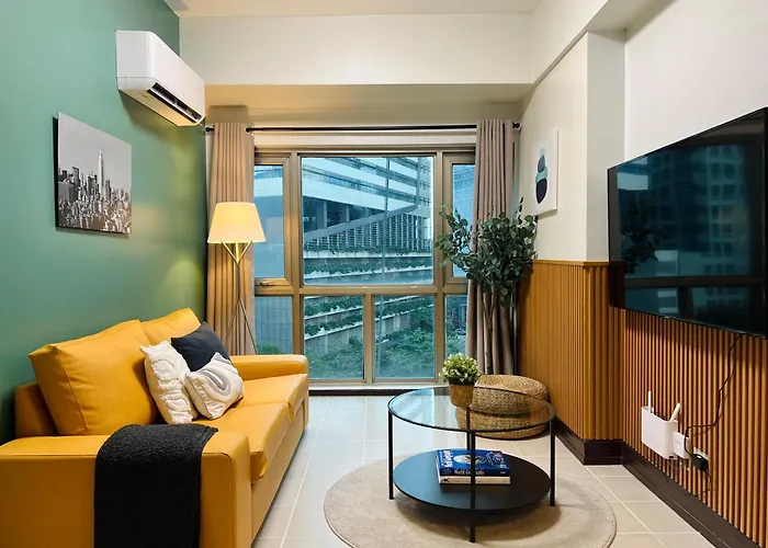 Spacious 1Br With 300Mbps Internet Near High Street Bgc