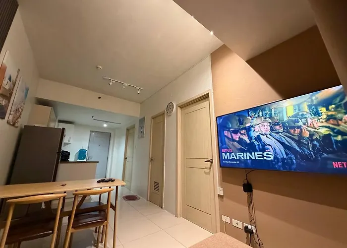 Staycation Big Room Sm North Grass Residences 2 Bed