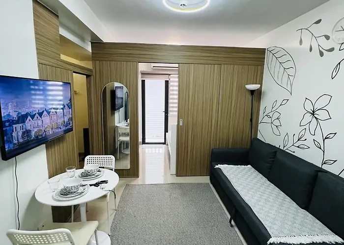 MOA GRAND STAY Suite 03 Spacious Unit !