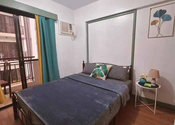 Midrise Staycation Near Airport