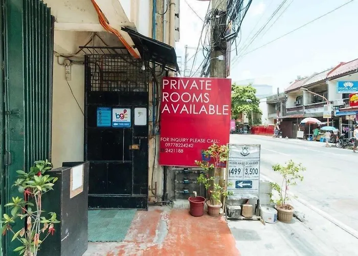 Reddoorz @ Vicente Street Espana Manila