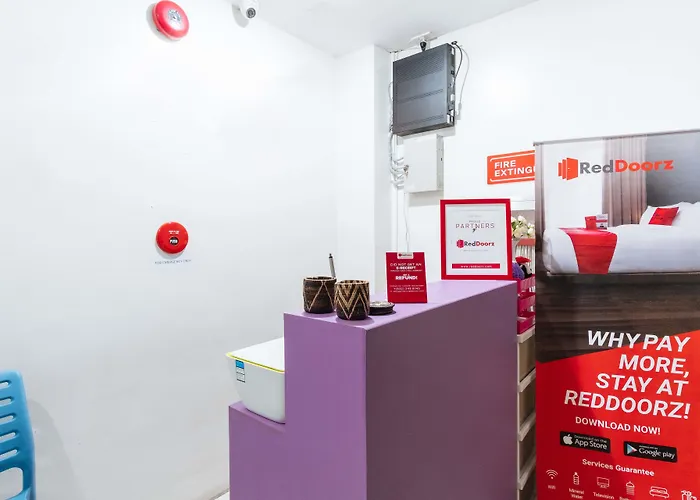 Reddoorz Near Robinsons Place Manila