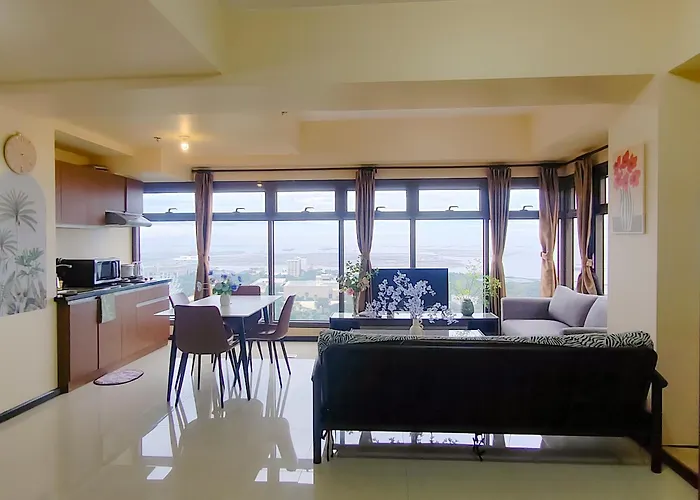 Luxurious Haven In The Sky