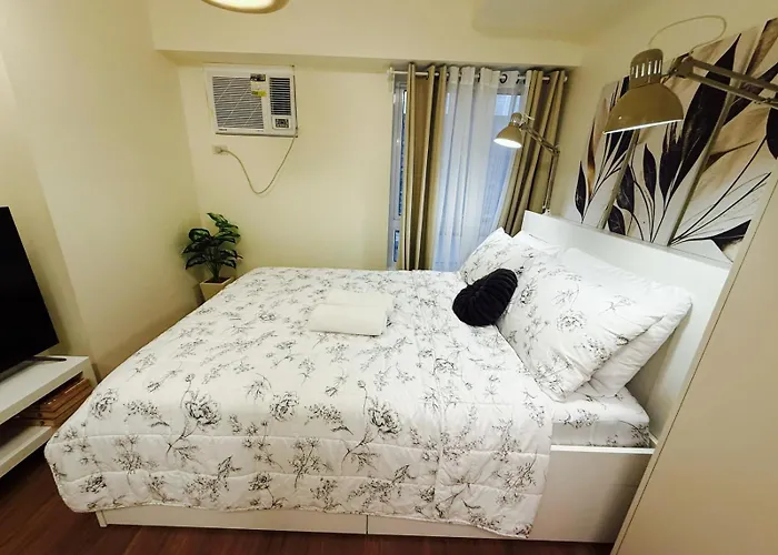 The Camden Place 1Br Condo Apartment