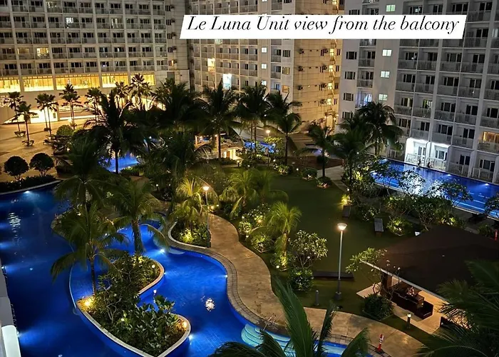 Le Luna Unit - Affordable Staycation Near Airport & Moa With Pool By Voyage Vista - Azure & Shore Staycation