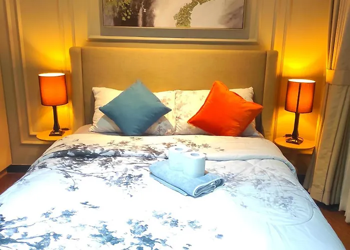 Elegant Stylish 1 Bedroom Balcony City And Manila Bay View Free Sauna Pool Gym Makati