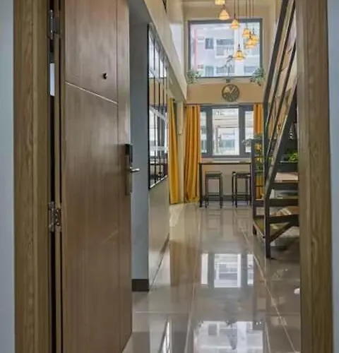 Modern Loft-Style Condo - Perfect For Families Or Couples
