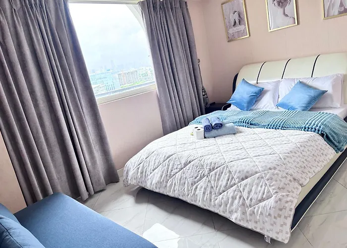 H Cloud Suites Monarch Parksuites Near Moa And Casino City
