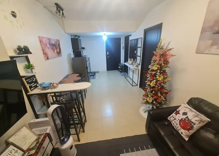 Urban Metro Escape In Pasig City