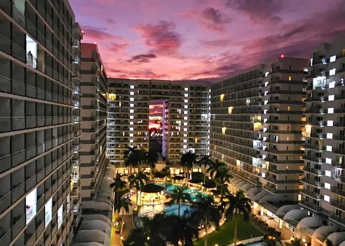 The Palawanos Home At Shell Residences