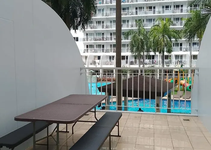 1Bedroom Pool View With Big Balcony