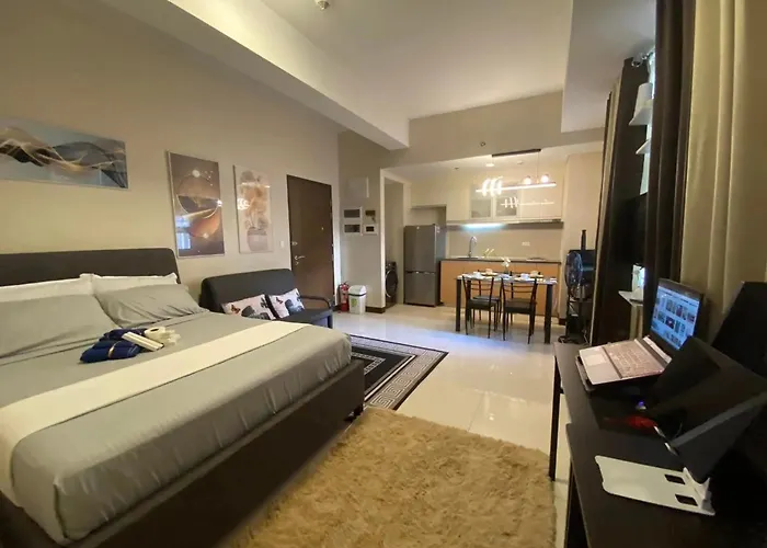A&G Condotel At 101 Newport Across Naia T3