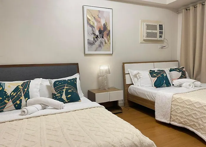 Condo For Staycation In 8 Adriatico