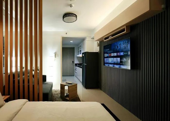 Sithonia Suite, Shore Residences Tower C Near Moa