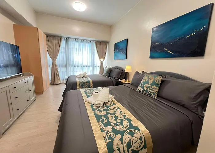 Casa Haraya Urban Stays - Walking Distance To Naia Terminal 3 Newport City Condo With 500Mbps Wifi And Free Netflix Access