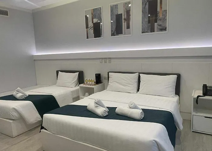 Novadeci Suites