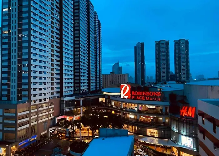 Manila Skyview Suite At Birch Tower Condo