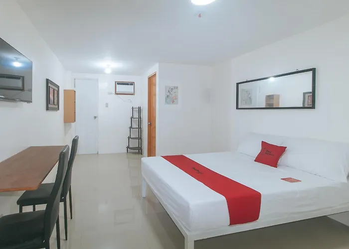 Reddoorz At Fccg Goldmoon Boutique Hotel