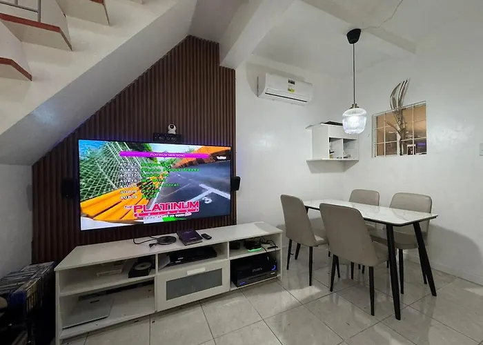 Modern 2 Storey 2Br Home With 2 Parking Space
