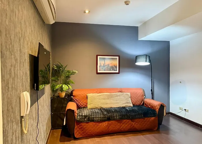 Makati City Poblacion 1 Bedroom With Balcony