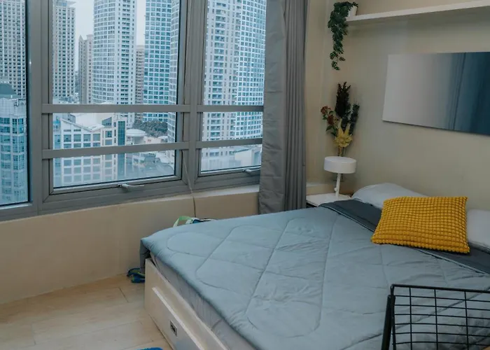 Chic Eastwood Studio W Pool Access, 55Inch Tv And Wifi