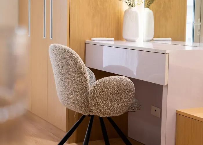 Luxury 1 Bedroom City View In Park Mckinley West Fast Wi-Fi Washer Dryer