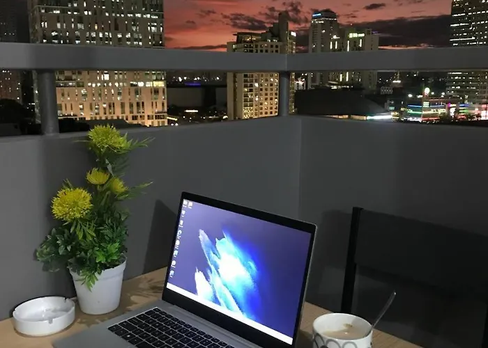 Manhattan Heights Tower-D Staycation In Metro Manila