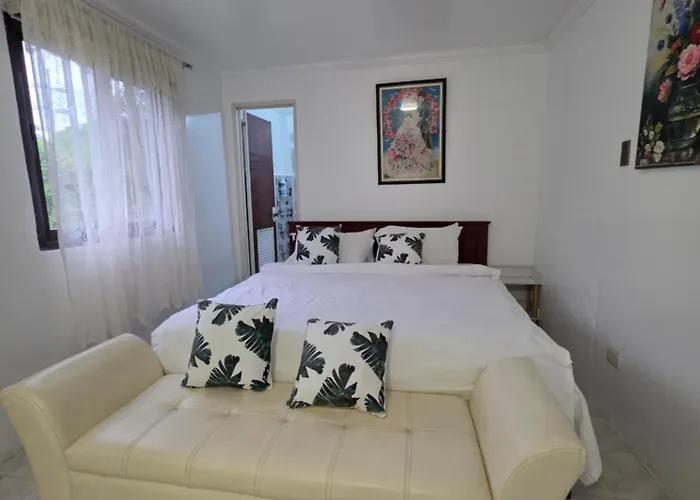 Elegant Studio Unit With Kitchen, Afterwork Staycation 7Pm Checkin