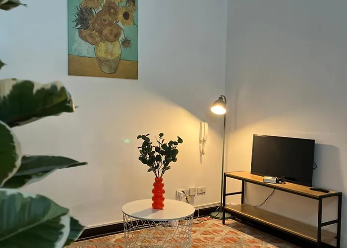 Spacious 2Br Mid- Century Modern Home At Gramercy Residences