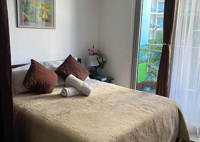 Affordable Staycation Near Airport