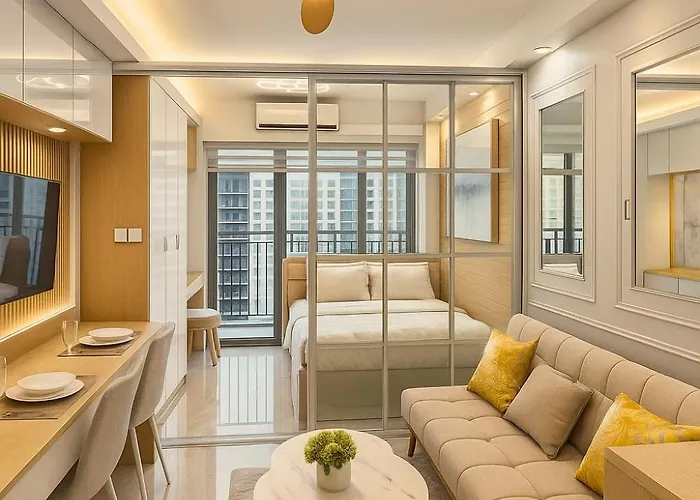 Elegant Moa Condo At Shore Residence Near The Bay