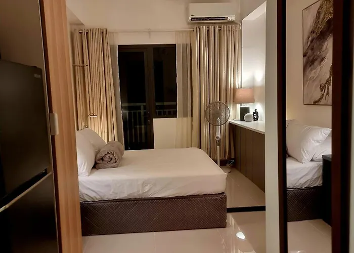 Luxe Hotel-Style Suite Stay At Ayala Ave