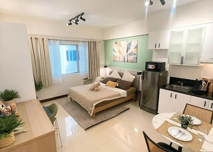 Venice Mckinley Stay With Pool, Gym, Fast Wifi And Netflix