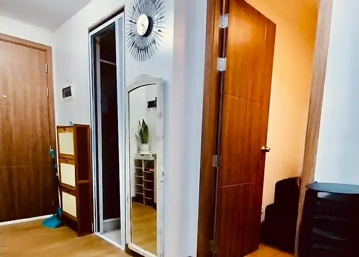Mcstaycation At Spring Residence Near Airport