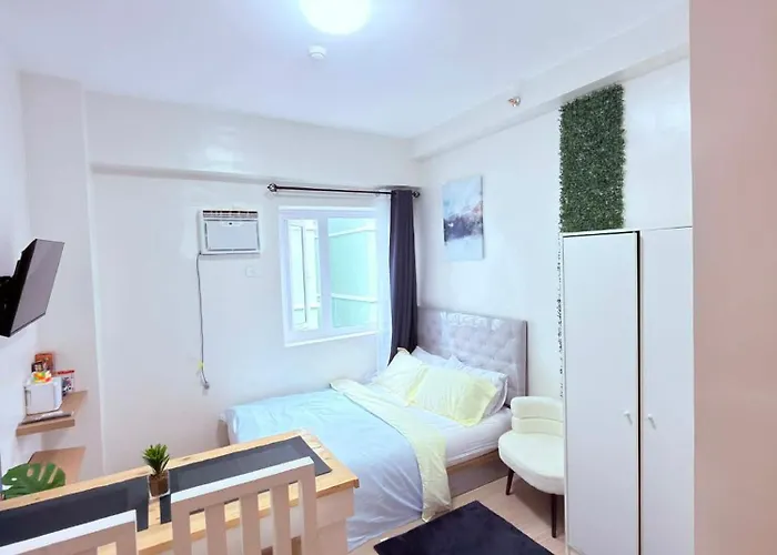 Minimalist Studio Unit