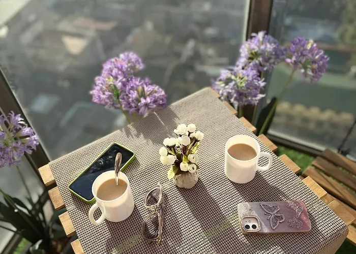 Cozy Staycation In The Radiance Manila Bay