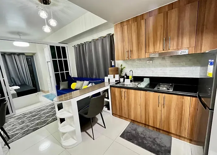 Spacious 2BR in Shore3