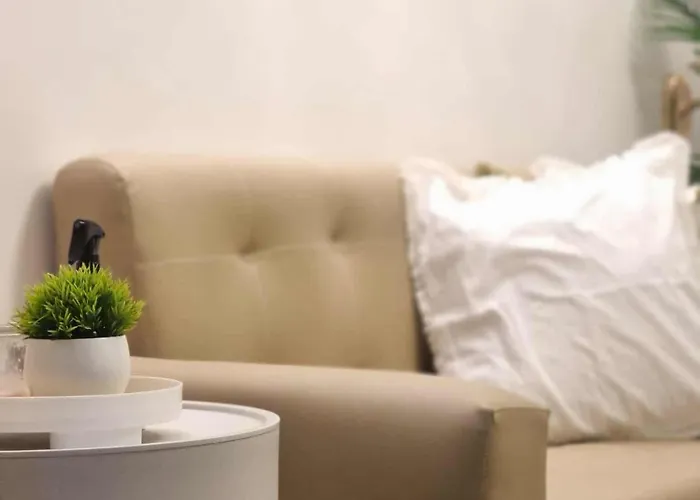 1569 Shore Residences Moa