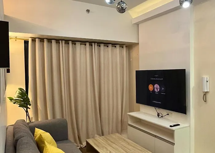 Spacious Makati Elite Air-2Br - Prime With City View