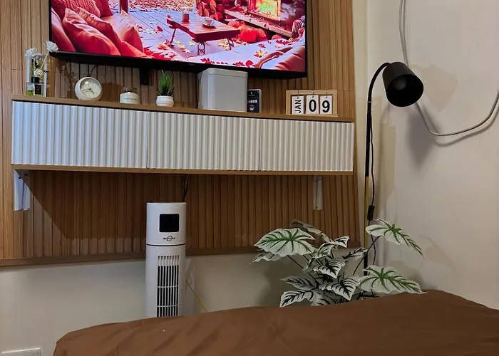 Cozy Staycation In Cubao With Netflix