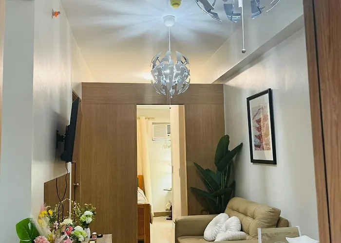 Stylish 2Br Condo Near Naia