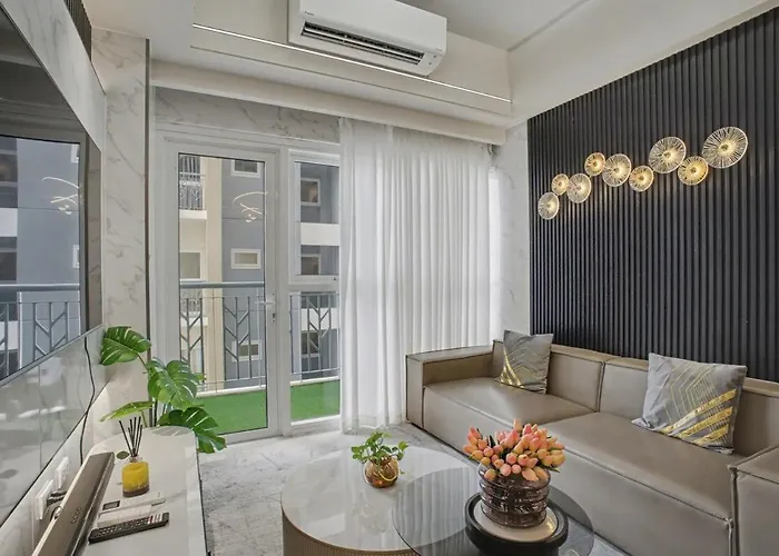 Luxury Home Near Solaire And Okada Manila