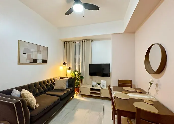 Stylish 1Br Condo In 101 Newport City Near Naia