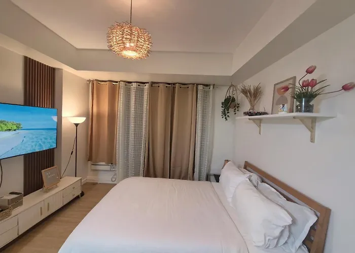 Azure Staycation Miami Tower