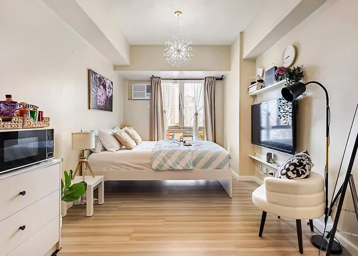 Studio Lune - Heart Of Makati