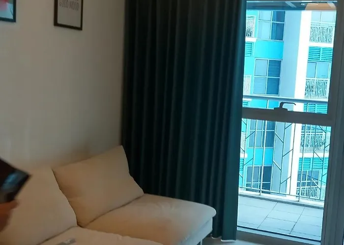 Charming 1Br With Natural Light