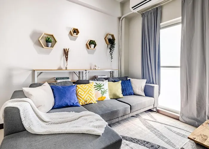Cozy Garden View Near Airport Wfh Netflix Stay